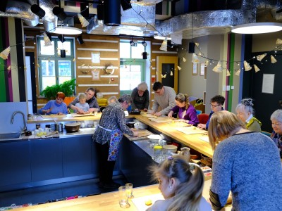 Warsztaty faworków i róż karnawałowych 01.02.2026-DSCF6665.JPG