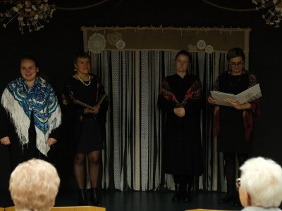 Wernisaż wystawy "Filc i wstążka w obrazie"-DSCF6193.jpg